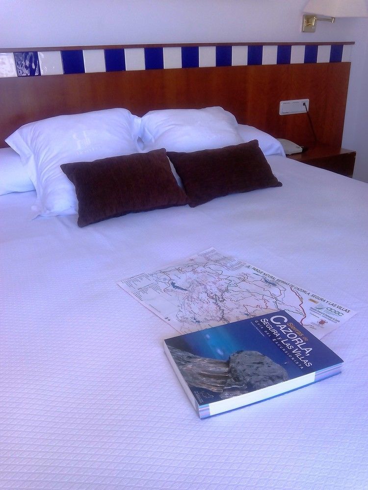 Hotel Ciudad De Cazorla Eksteriør bilde